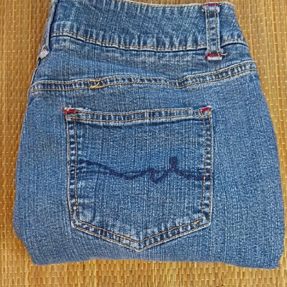 Classic Blue Women's Denim  Capris By St. John Bay